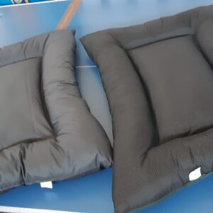 Saltea pentru caini si pisici, 100x75x10cm, Easyfix, 100% poliester (impermeabil)